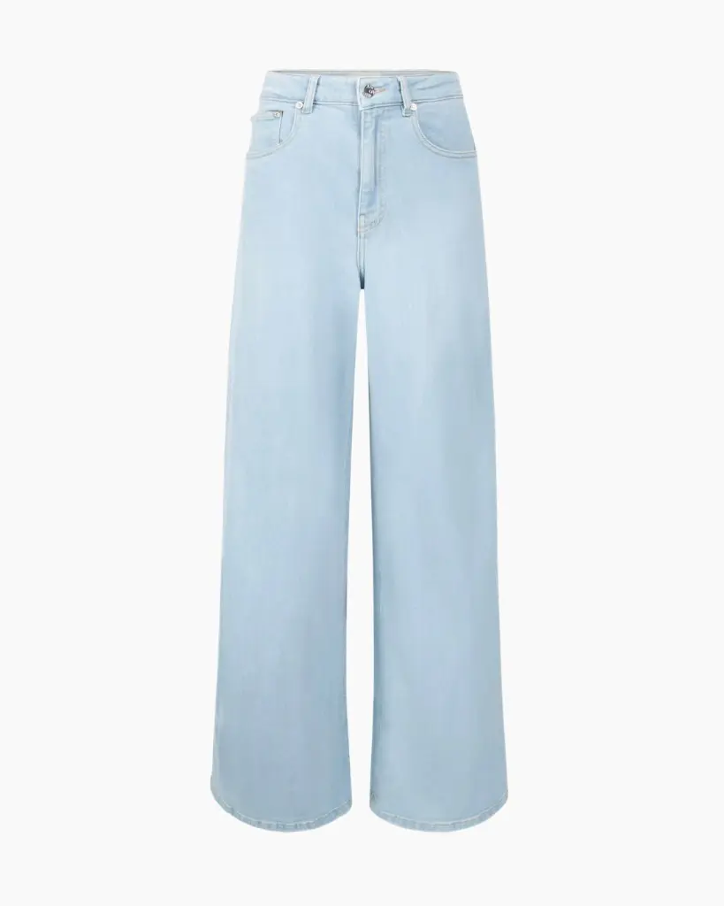 moore-denim-wide-trousers-another-label-639069_1080x1350.webp