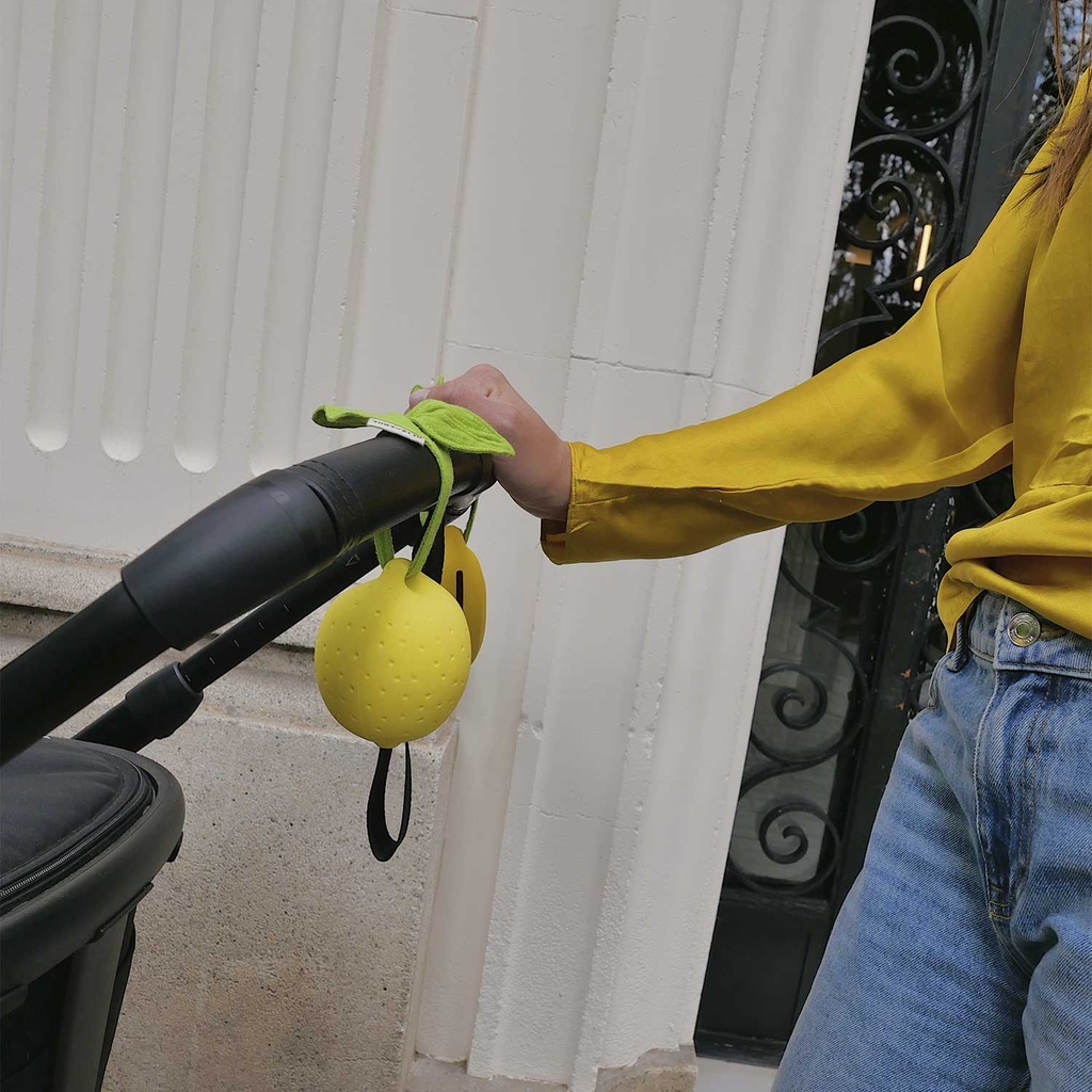 Oli&Carol - Lou the lemon - Pacifier case 