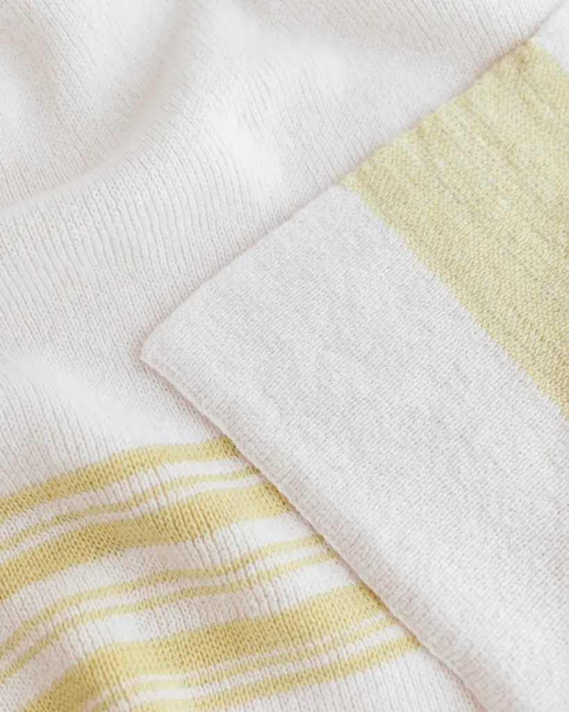 Hvid - Blanket Gilbert (Light yellow)