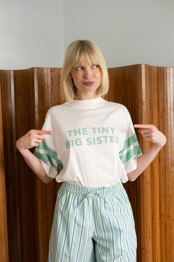 The tiny big sister - Tiny varsity tee